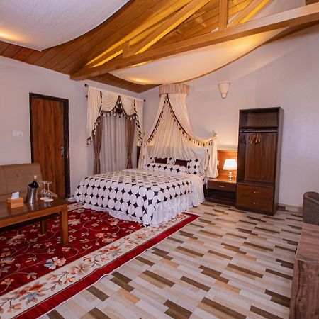 Busy Bee Resort, Pokhara Ngoại thất bức ảnh