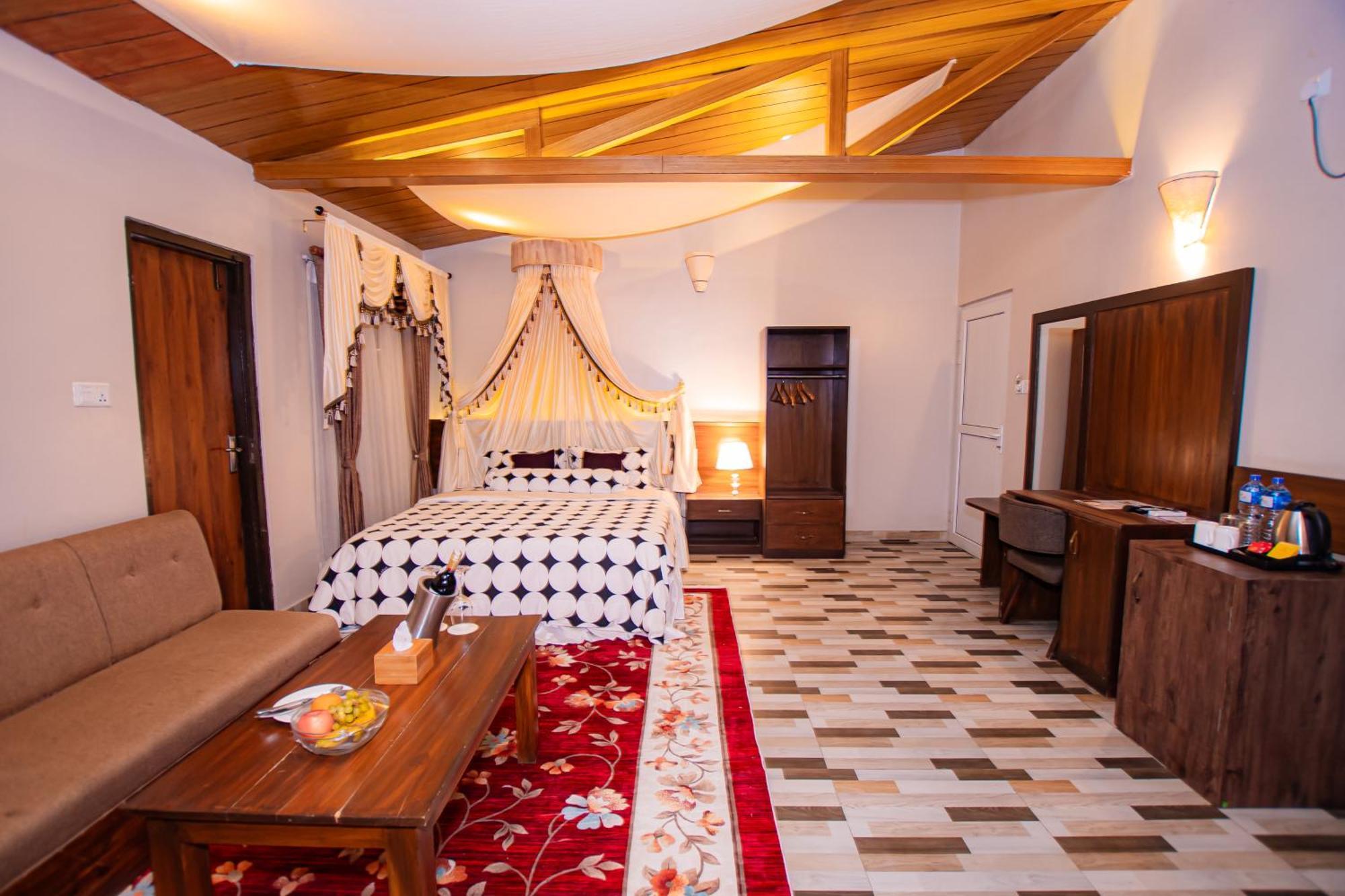 Busy Bee Resort, Pokhara Ngoại thất bức ảnh